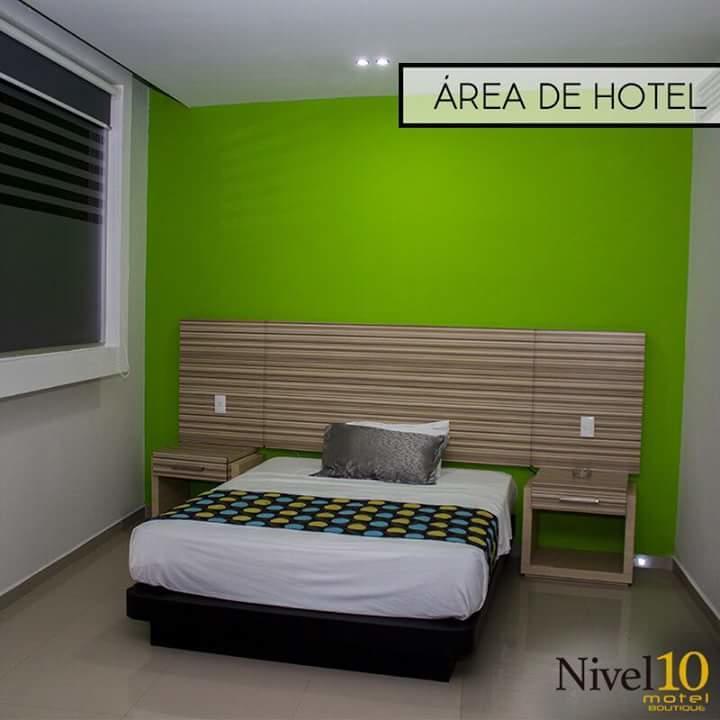 Nivel 10 Hotel Manzanillo Exterior foto